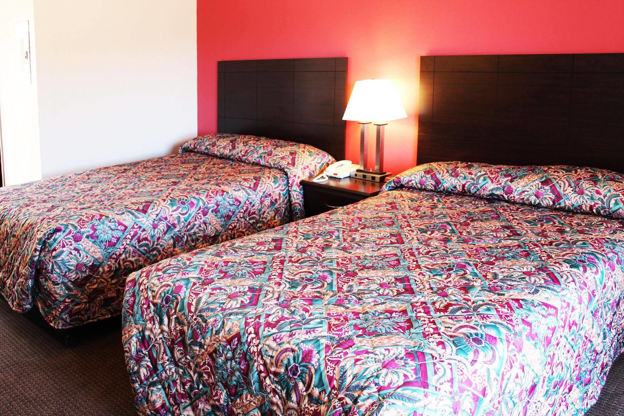 At Hotel 3*